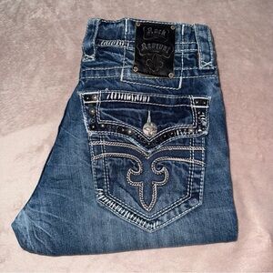Rock revival Steven straight distressed  Jean size 30/L34
